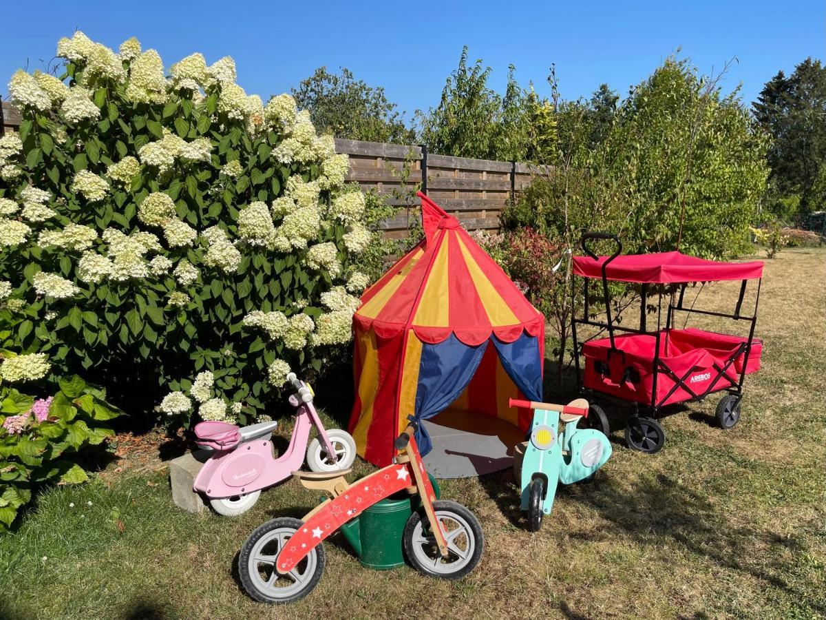 Les Pimprenelles Villa Beauraing Eksteriør billede